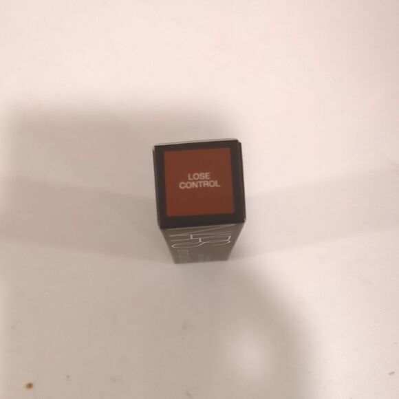 NARS Air Matte Lip Color Lose Control - Picture 4 of 6
